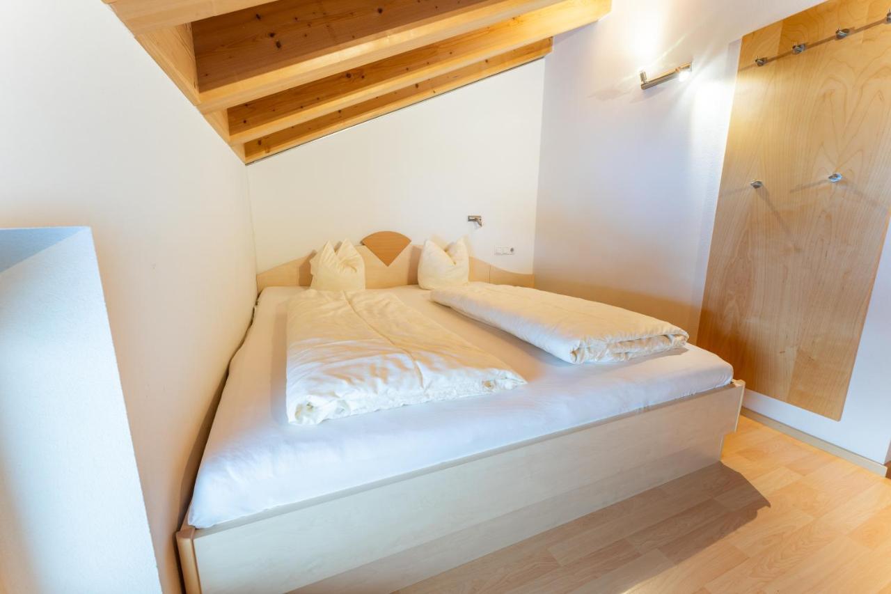 Haus Montana Daire Damuels Dış mekan fotoğraf